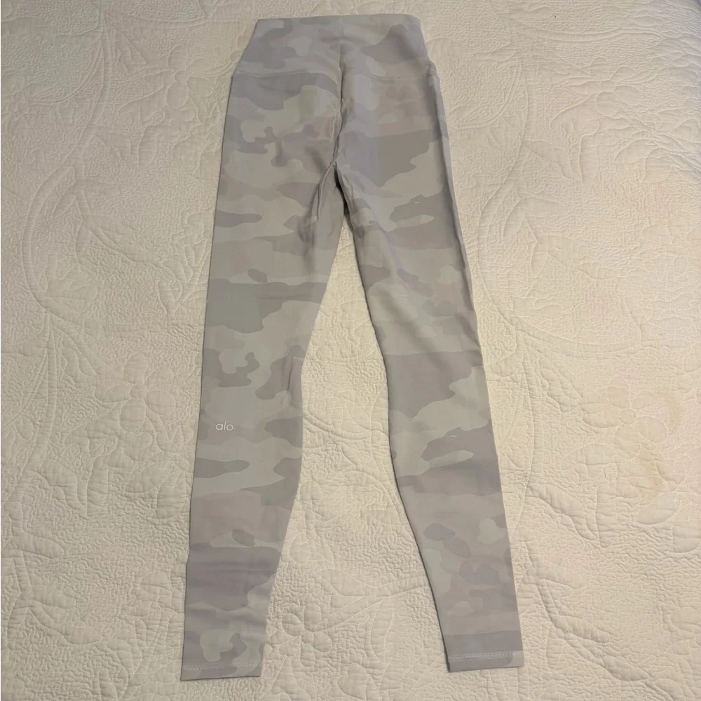 Alo High-Waist Leggings
